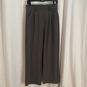 High-Waist Wide Leg Trousers in Charcoal